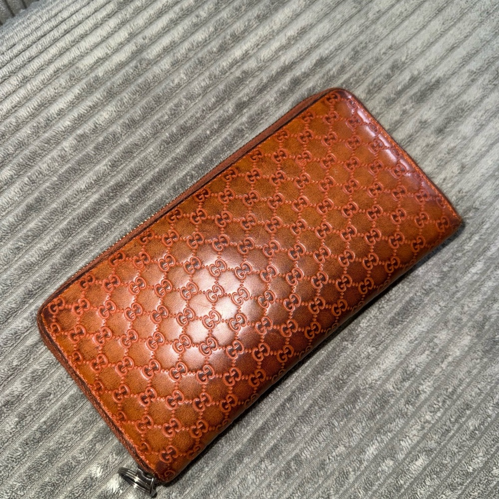 Gucci Brown Leather Trifold Wallet